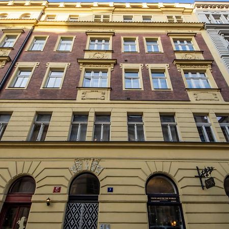 Autentic Apartments Platnerska Prag Exteriör bild