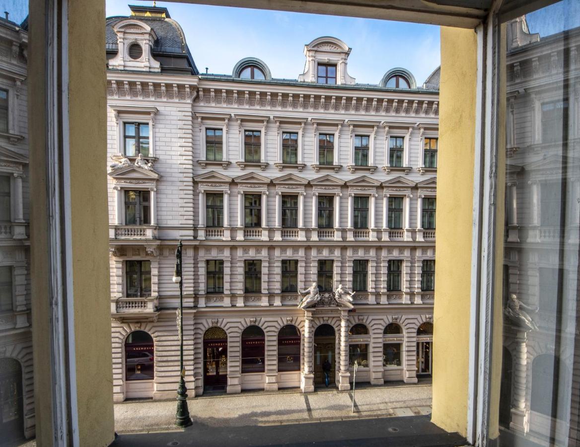Autentic Apartments Platnerska Prag Exteriör bild